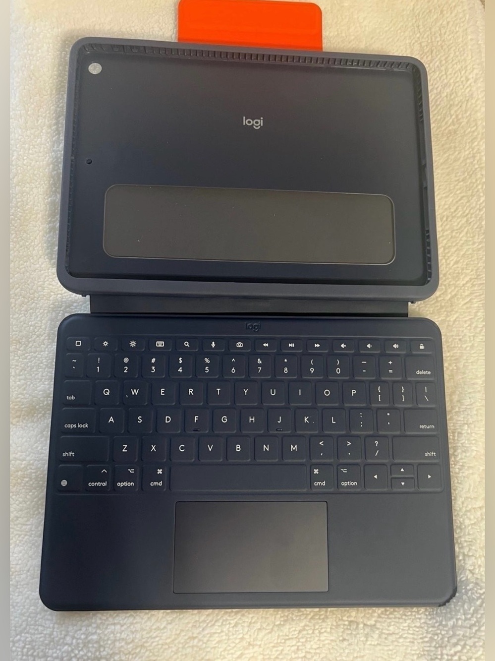 Logitech Rugged Combo 3 Touch iPad Keyboard Case
